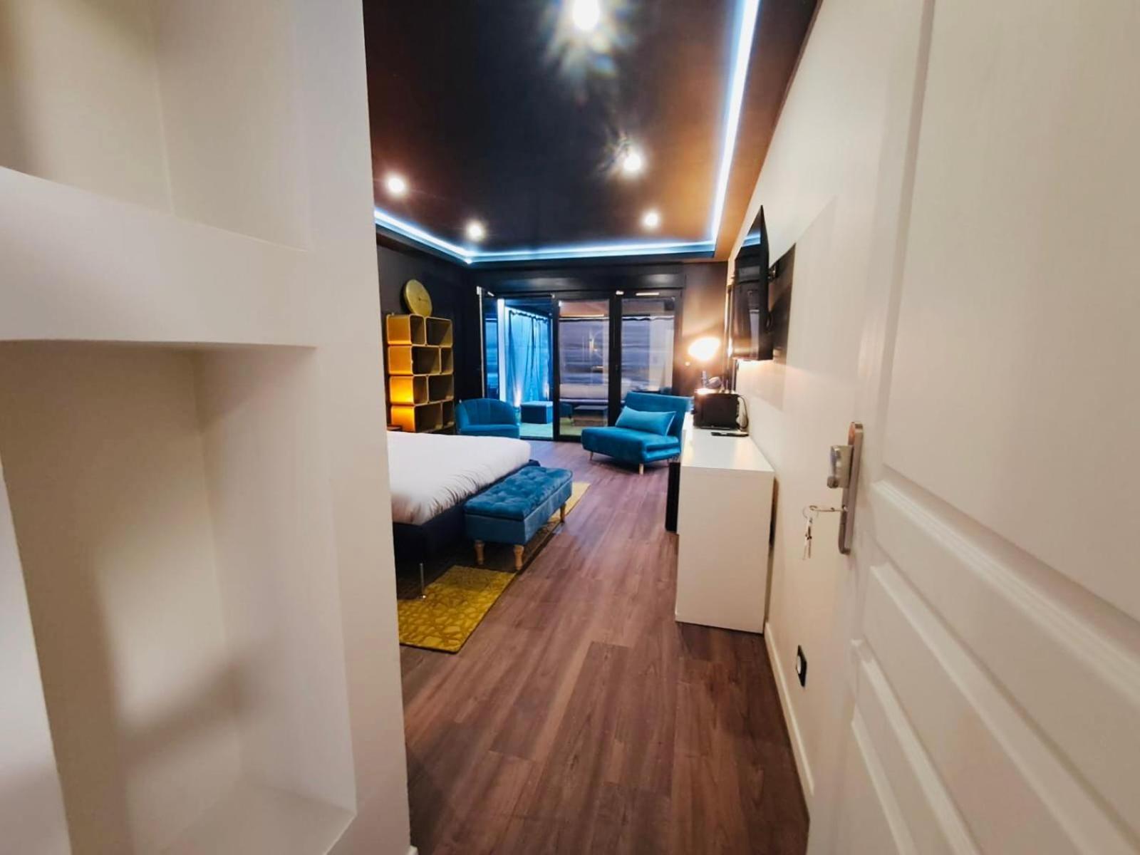 Belle Suite Metro 14 Paris Orly Bagian luar foto